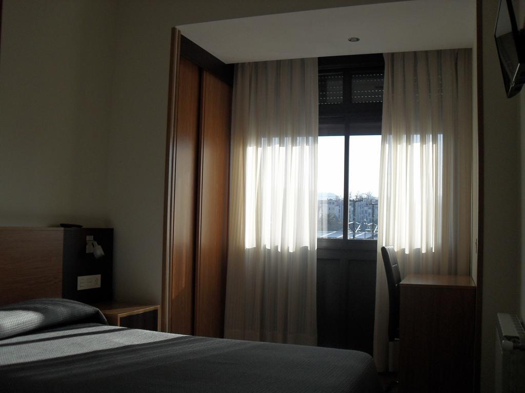 Hotel Peregrino Pontevedra Esterno foto