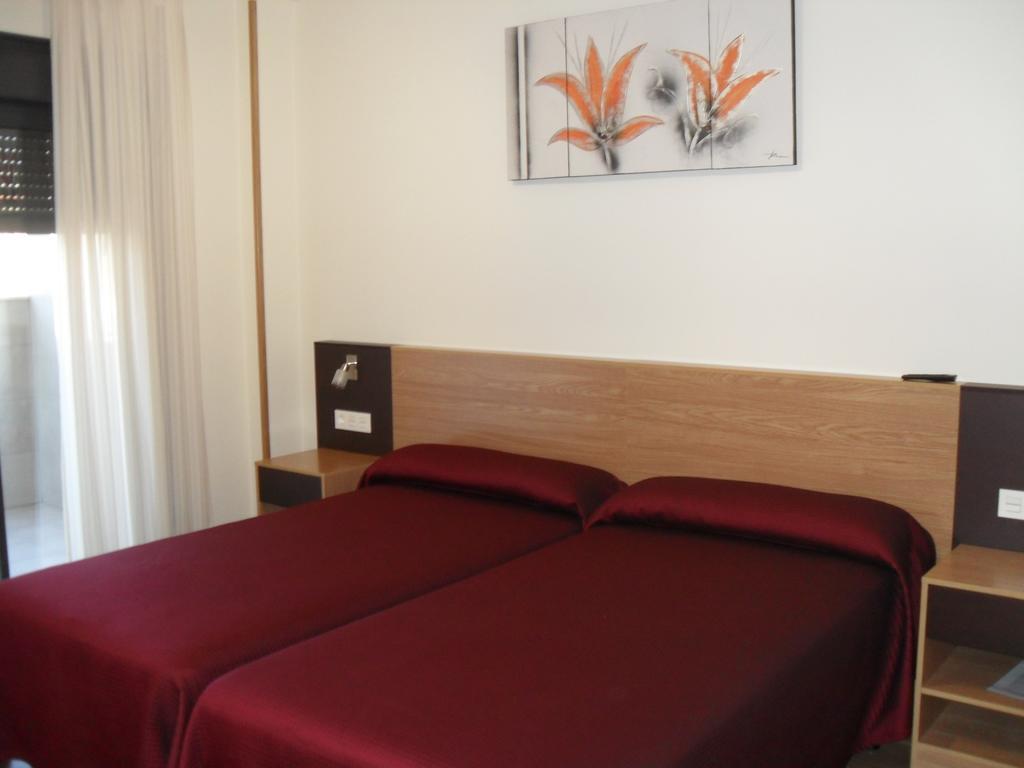 Hotel Peregrino Pontevedra Esterno foto