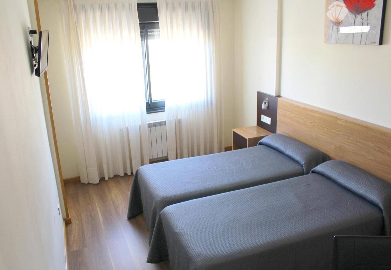 Hotel Peregrino Pontevedra Esterno foto